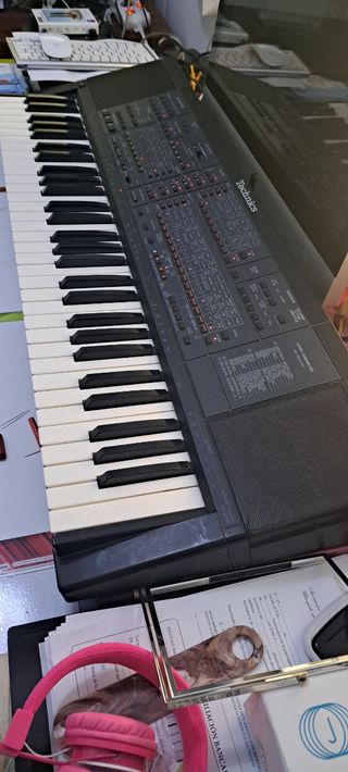 Teclado Technics modelo SX-K700