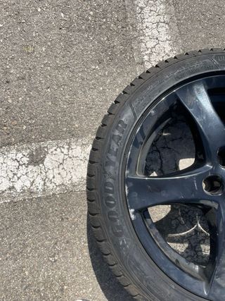 Juego llantas Borbet 16” con neumáticos Goodyear