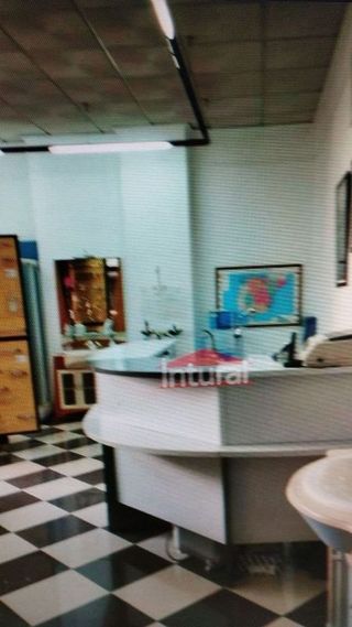 Local comercial en venta en Feria en Albacete