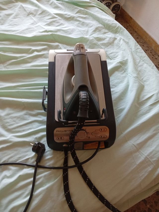 Centro de Planchado Rowenta Expertise