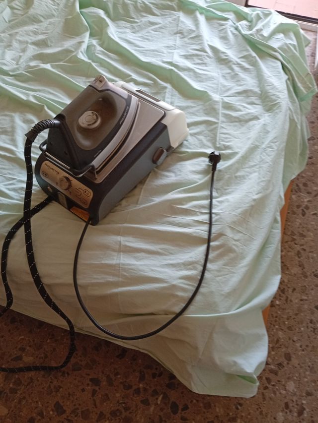 Centro de Planchado Rowenta Expertise