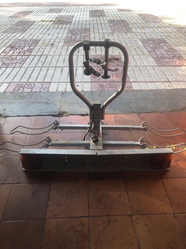 Portabicicletas bola remolque