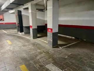 Garaje en venta en Can Vidalet en Esplugues de Llobregat