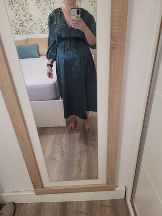 Vestido premamá y lactancia verde botella satinado