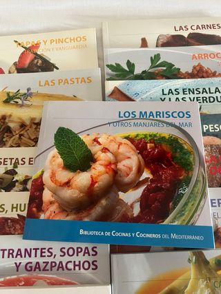 Biblioteca de cocinas y cocineros del mediterráneo
