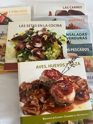 Biblioteca de cocinas y cocineros del mediterráneo
