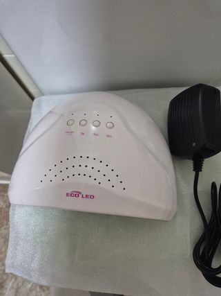 Lámpara LED manicura uñas manos y pies y productos