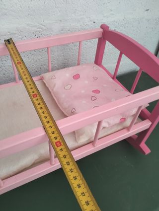Cuna Mecedora Rosa para Muñecas