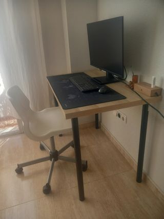 Mesa escritorio y silla