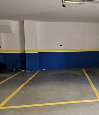 Garaje en venta en La Chantría - La Lastra en León