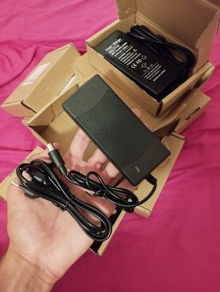 Cargador patinete eléctrico Xiaomi nuevo 