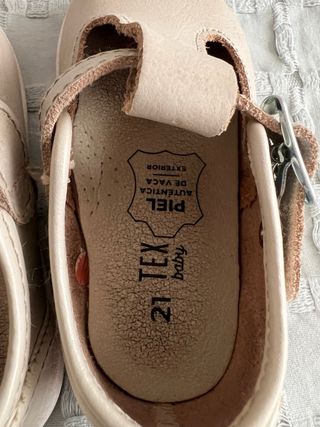 Zapatos bebé Talla 21