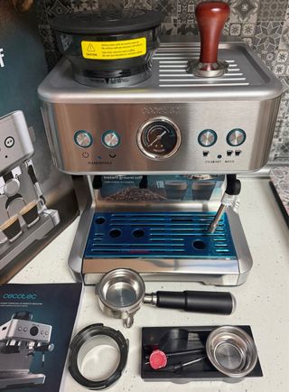 Cecotec Cafetera Express Barista Power Espresso 20