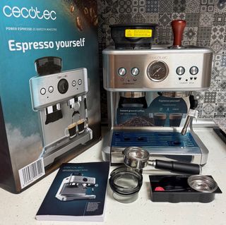 Cecotec Cafetera Express Barista Power Espresso 20