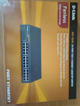Switch D-Link DES-1024D 24 Puertos Fast Ethernet