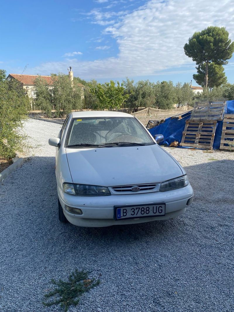 Despiece KIA Sephia 1997 - foto 1