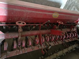 Sembradora de cereal URBOD