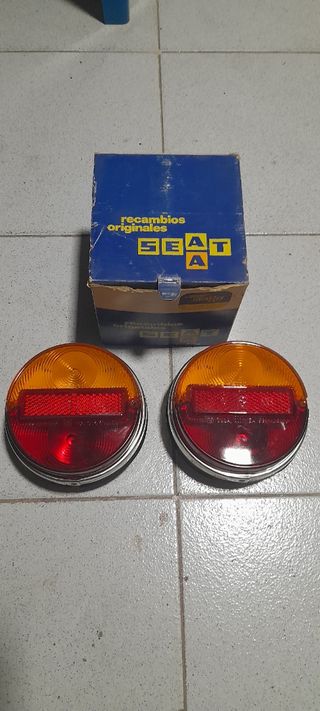 PILOTOS TRASEROS SEAT 850 ESPECIAL ORIGINALES 