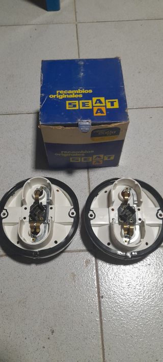 PILOTOS TRASEROS SEAT 850 ESPECIAL ORIGINALES 