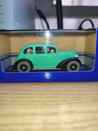 Figura Tintín Coche Verde