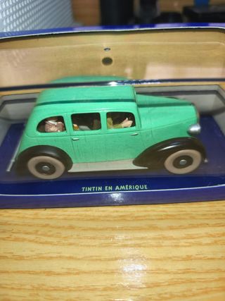 Figura Tintín Coche Verde