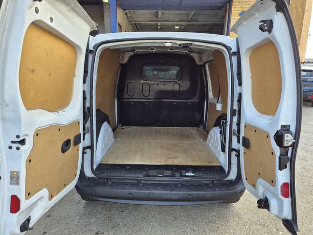 Renault Kangoo 1.5BlueDci de 95cv del año 10/2020