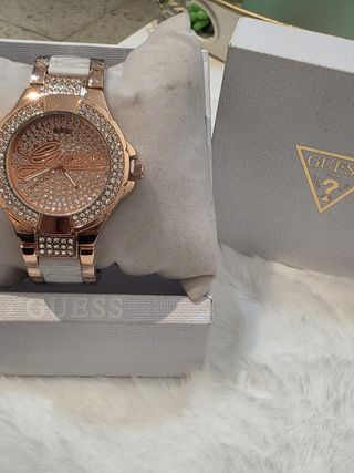 Reloj Guess Rosa Oro Pedrería Resistente Agua