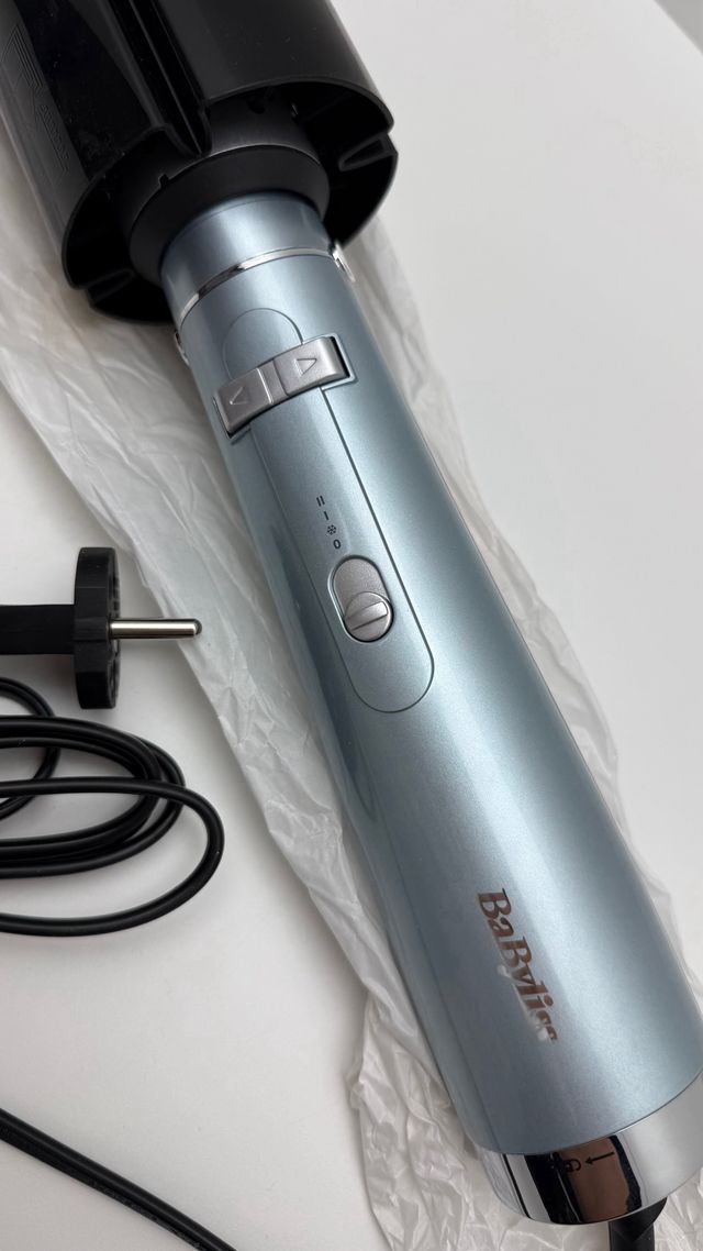 Moldeador BaByliss Negro y Azul