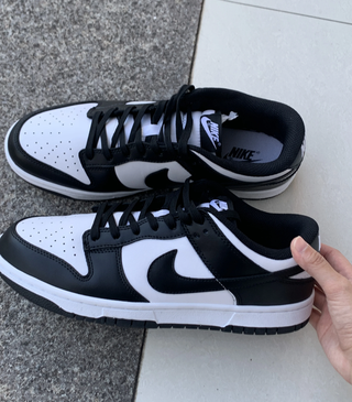 Níke D݉únk L݉ow en blanco y negro talla 39