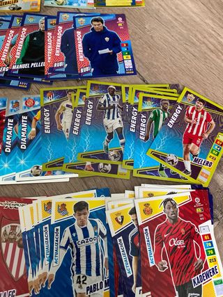 Cromos Adrenalyn 2022-2023.
Lote 156 cromos