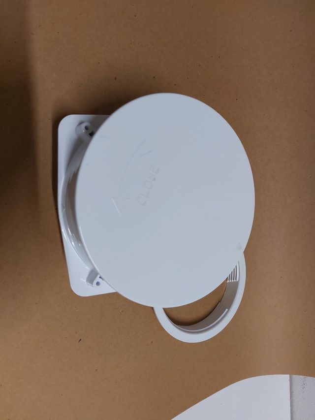 Raccordo a muro per tubo flessibile condizionatore