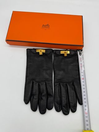 Guantes de Piel Hermes Negros con Logo Dorado