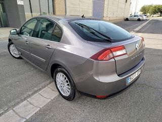 Renault Laguna 2012