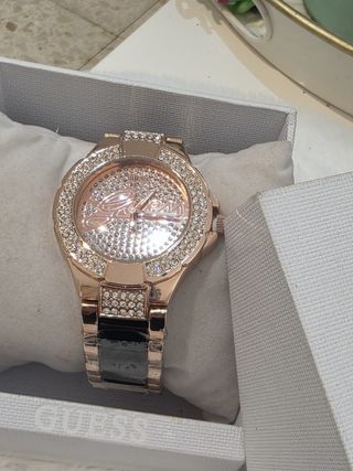 Reloj Guess Brillantes Dorado y Negro