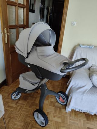 Carrito Stokke gris