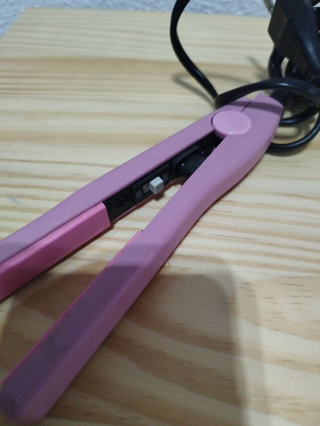 Mini plancha de pelo de viaje