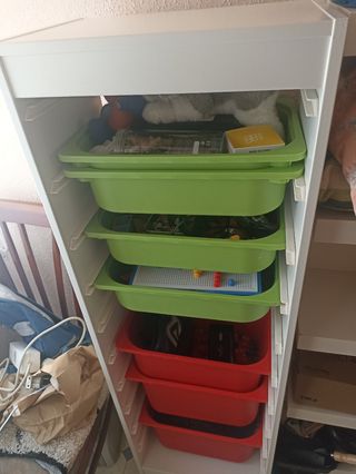 Mueble almacenaje Ikea Trofast juguetes