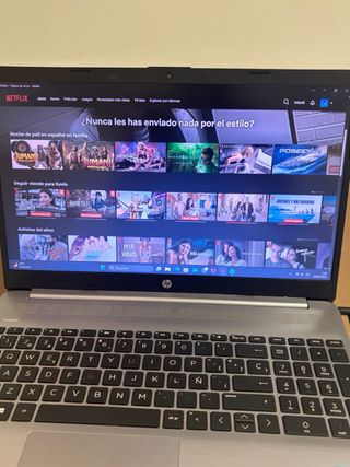 HP Laptop Gris