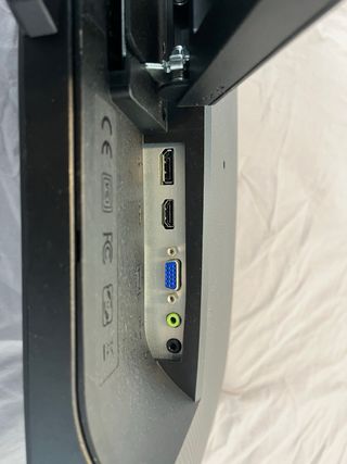 Monitor BenQ 24” Full HD con HDMI