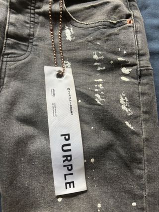 Pantalones Purple Brand Grises
talla 28 USA