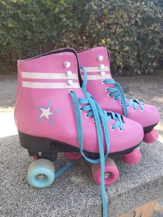 Patines rosas para niña.