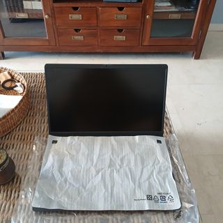 Portátil Dell Vostro 3520 Negro