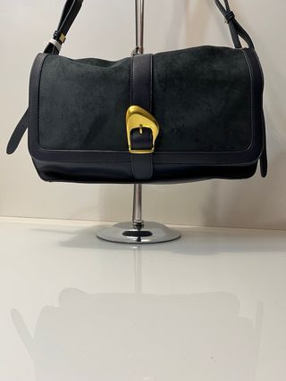 Borsa tracolla blu con fibbia oro
