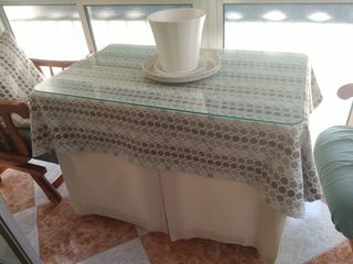 Mesa camilla con 2 sillones