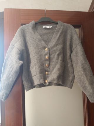 Chaqueta Zara Gris Botones Dorados