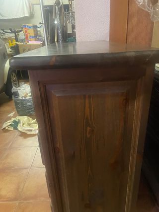 Cómoda de pino