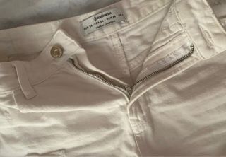 Pantalón Vaquero Corto Blanco Roto