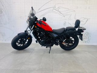 Honda Rebel 500 Roja