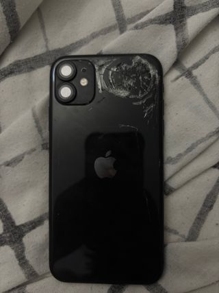 iPhone 11 Apple
64gb
76% bateria  