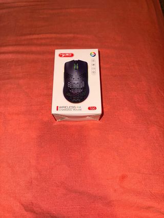 Ratón inalámbrico blanco nuevo